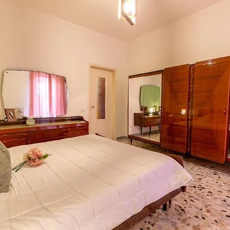 Siviglia 38 Apartment