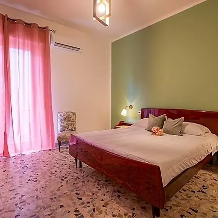 Siviglia 38 شقة أولبيا